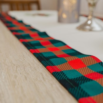 Božični prt 45x140 Holly EMI