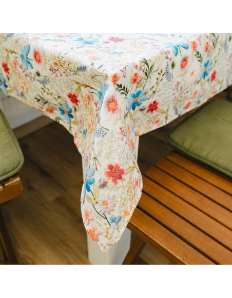 prt_aurelin_cvetlicni_vzorec_emi