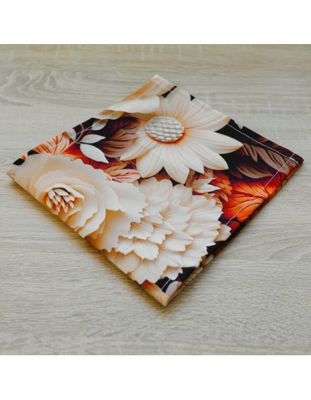 prt_soraya_jedilna_miza