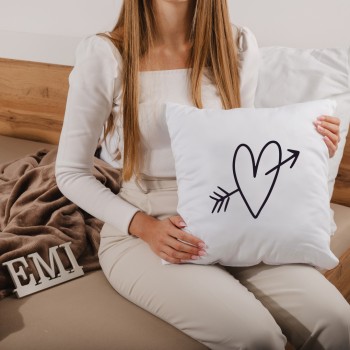 Dekorativni vzglavnik Amor 40x40 cm EMI