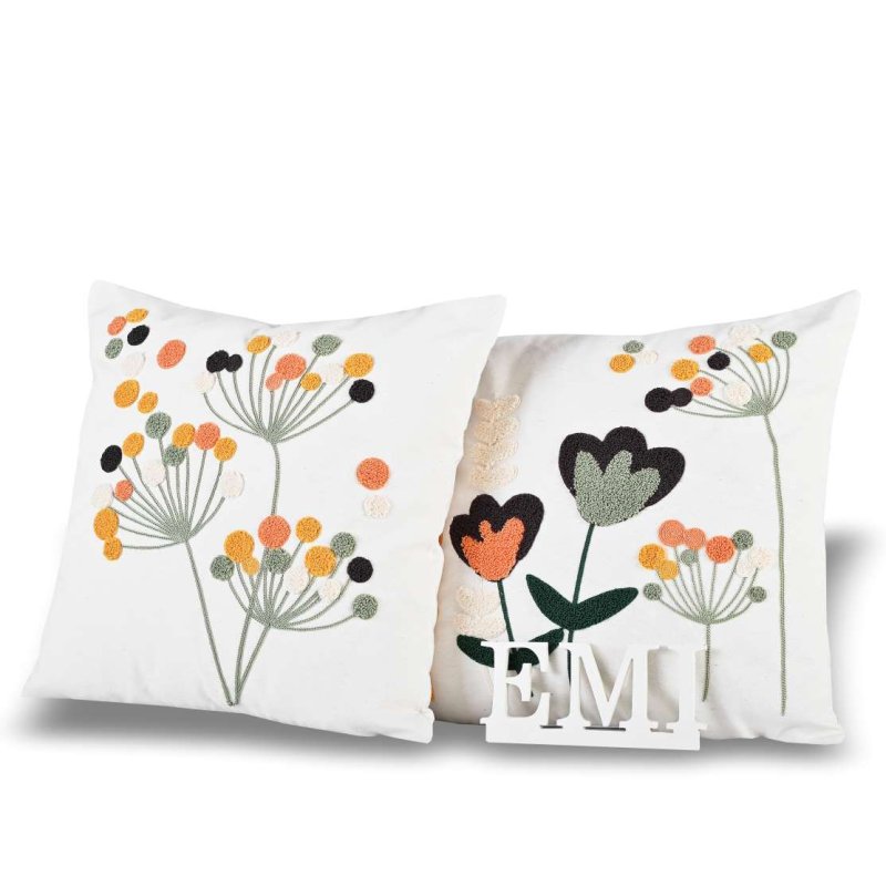 oblačila_na_vankuse_faye_emi