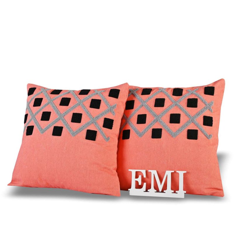 oblačila_na_vankus_ziva_emi