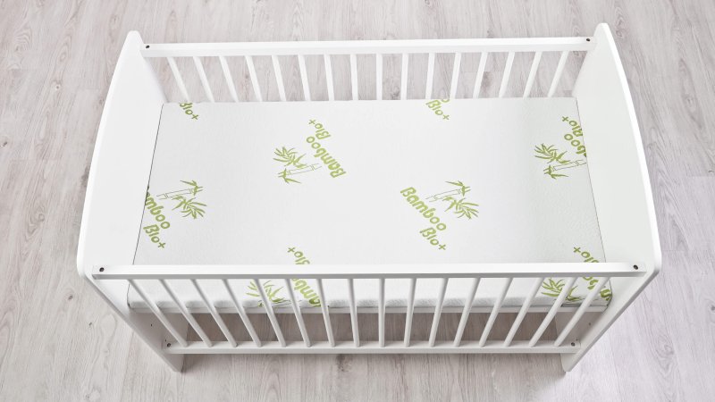 kakovostna vzmetnica za otroško posteljo