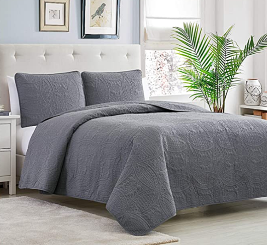 sivo pregrinjalo za zakonsko posteljo