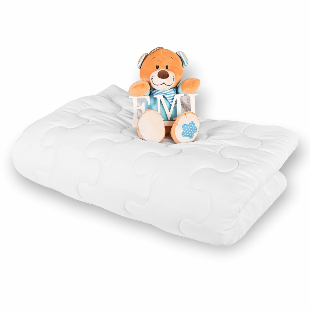 Otroška_posteljna-odeja-90x130_cm_EMI