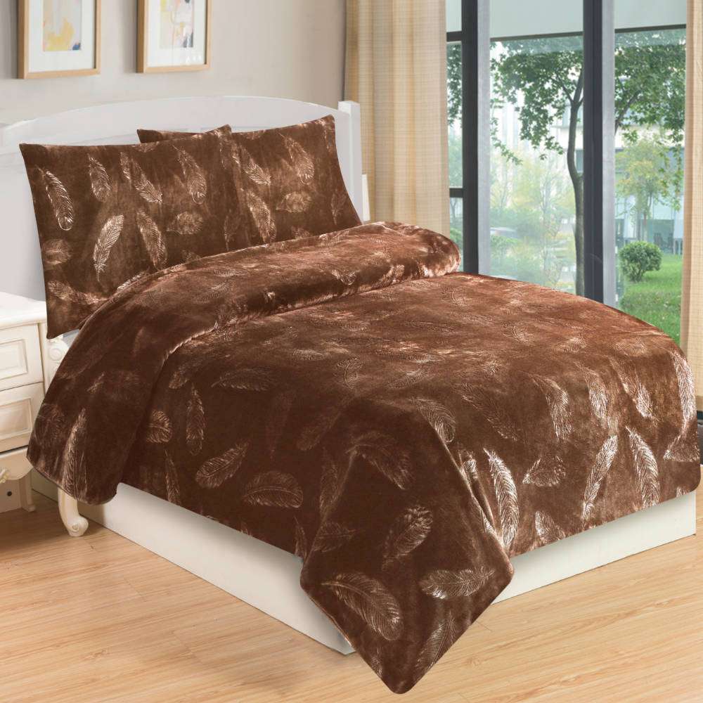 oblačila_iz_mikroplysu_aron