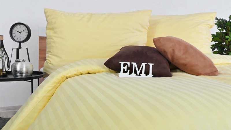 posteljnina iz damasta