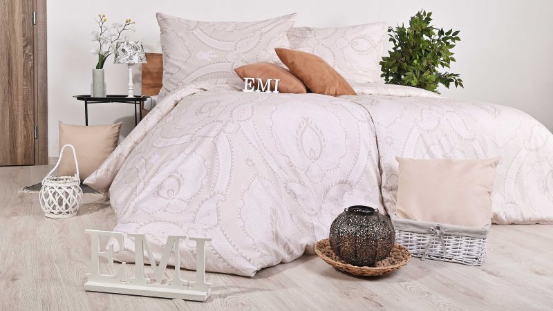 luksuzna_satenasta_oblačila_oranžna