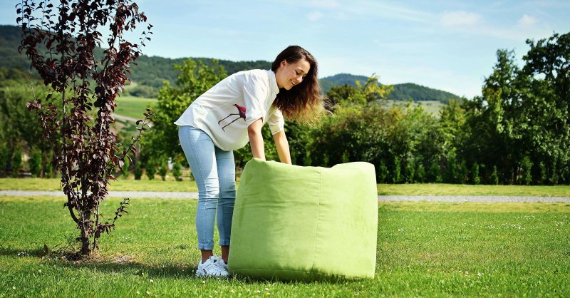 zelena torbica iz semiša