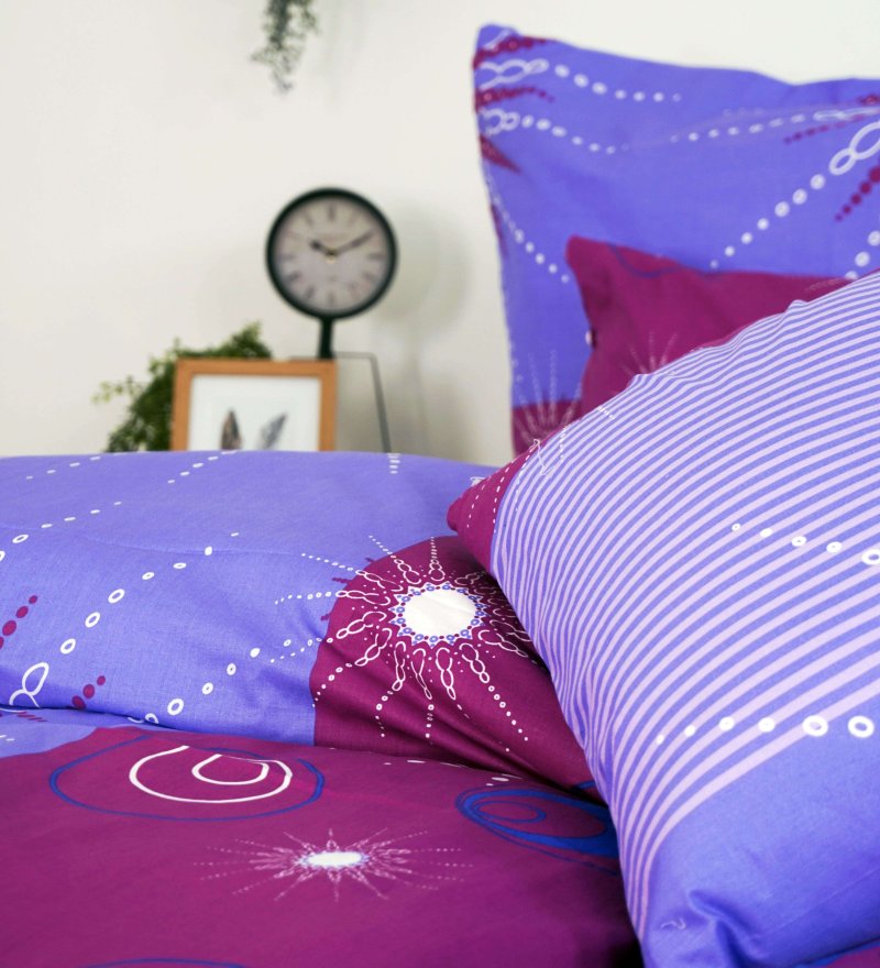 lepa vijolična bombažna obleka