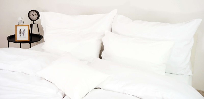 bela bombažna oblačila