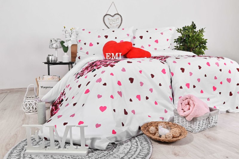 posteljnina Romance iz bombaža