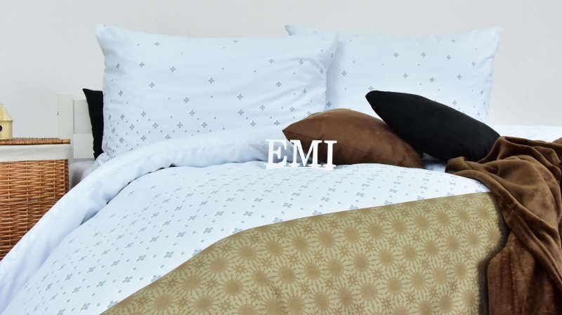 Obleka iz bombažnega satena Star